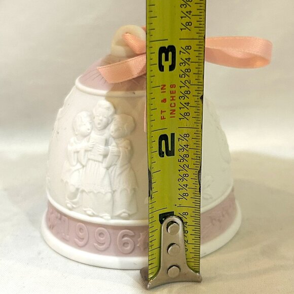 Lladro Porcelain Annual Christmas Bell 1996 Lavender Choir Boys - Picture 9 of 11